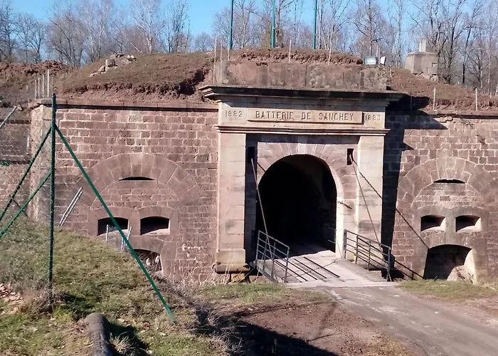 Cosy Avec Terrasse, Proche Epinal, Golf Et Lac, Pour 6 Pers, Toutes Commodites Incluses - Fr-1-589-430 Vakantiehuis Les Forges (Vosges)